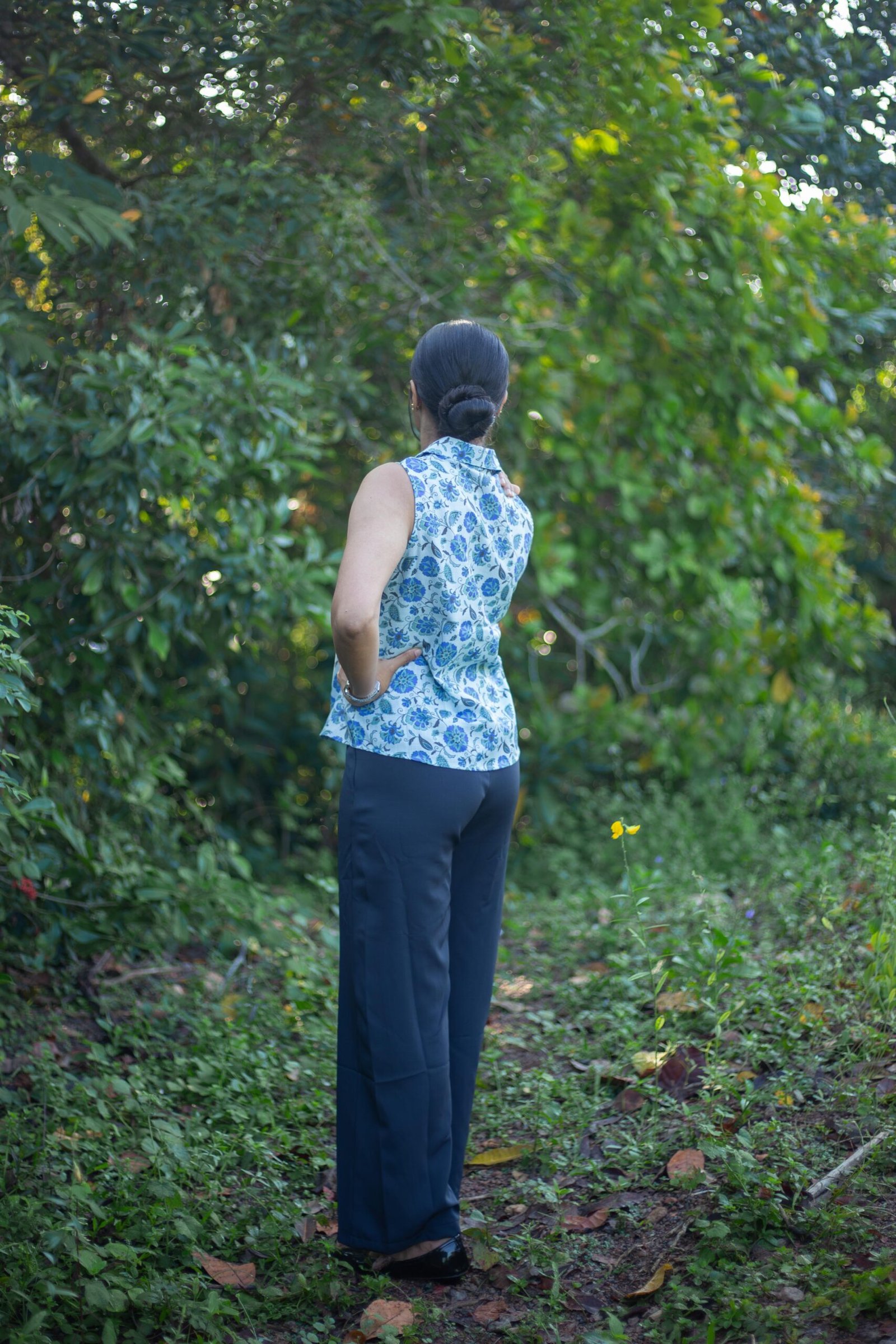 Azure Linen Top - Image 8